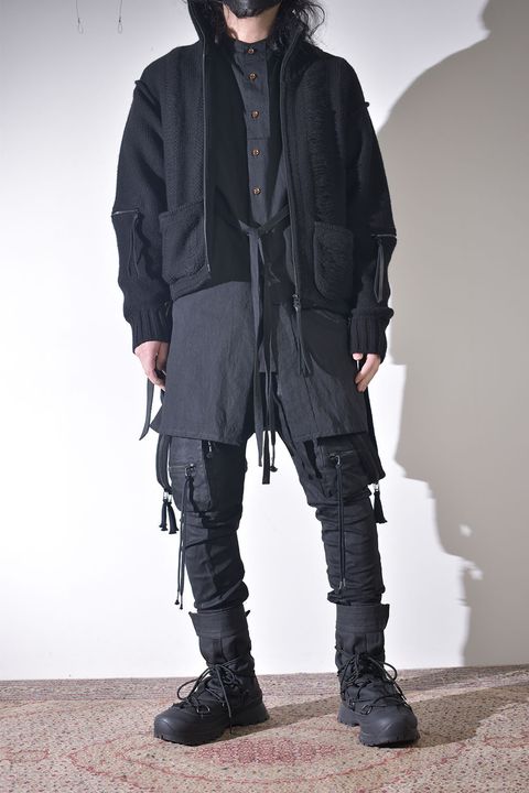 冬のニットジャケットスタイル