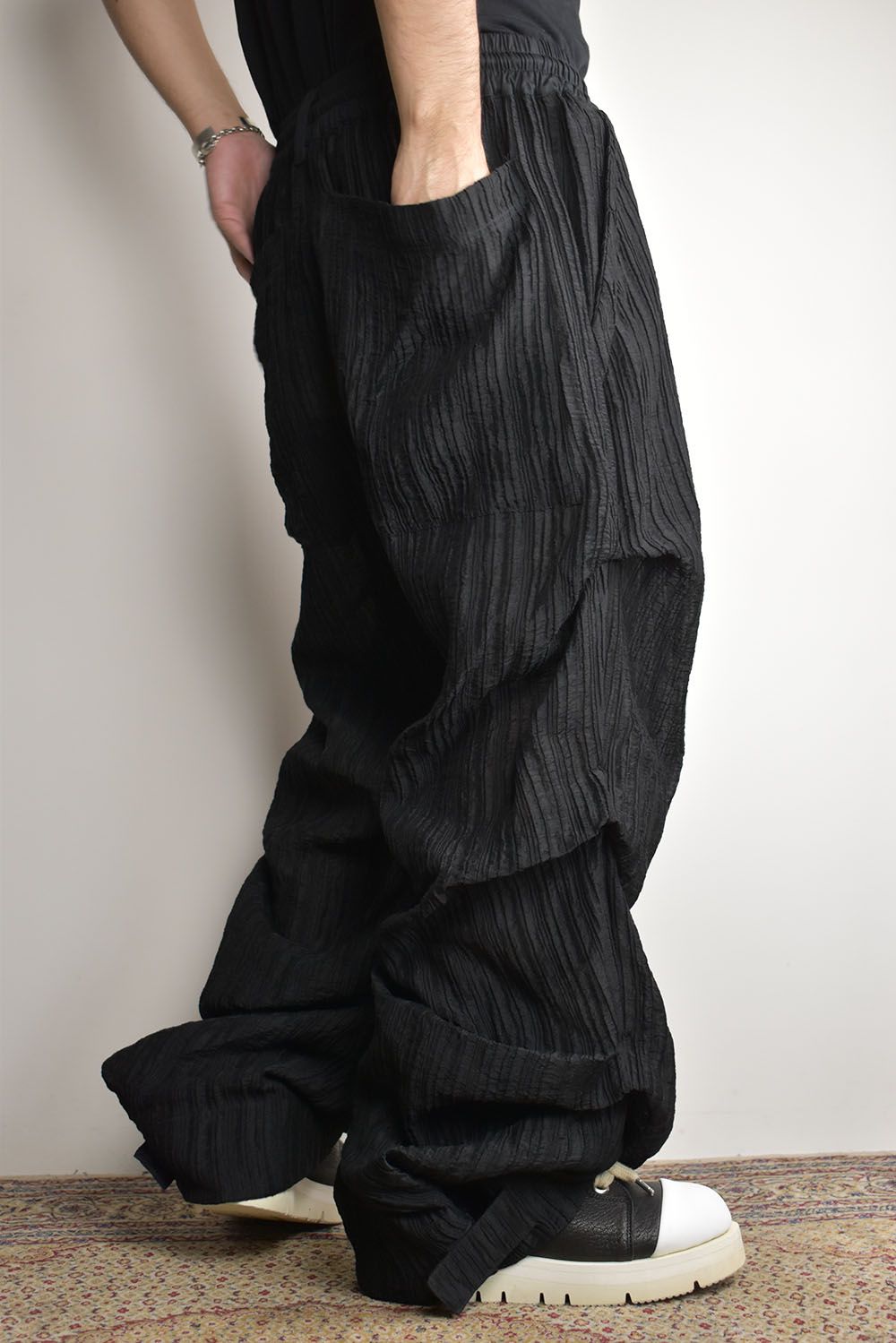 Sheer Yoryu Tuck Baggy Pants"Black"/シアータックバギーパンツ"ブラック"