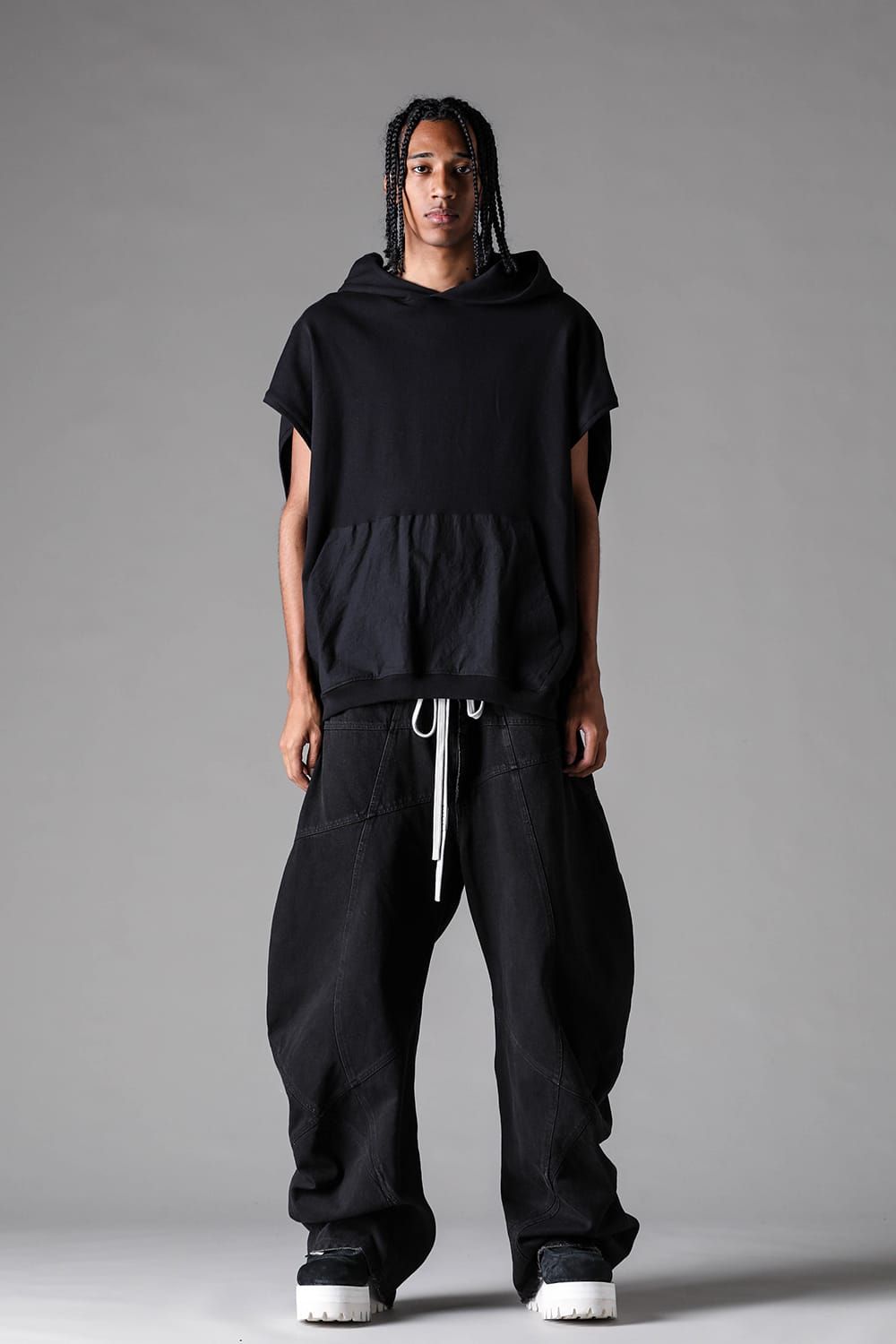 《2027SS先行予約》Lightweight French Terry Sleeve Less Hoodie "Black" / ミニ裏毛スリーブレスフーディ"ブラック"