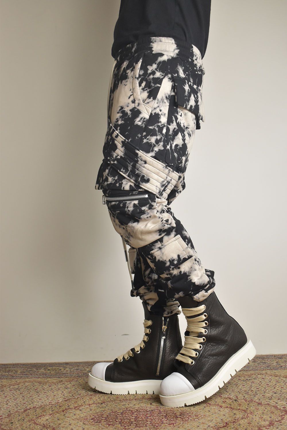 Discharge Pinting Belt Cargo Sarouel Jogger"Black×Ivory" /ディスチャージプリントベルトカーゴサルエルジョガー"ブラック×アイボリー"