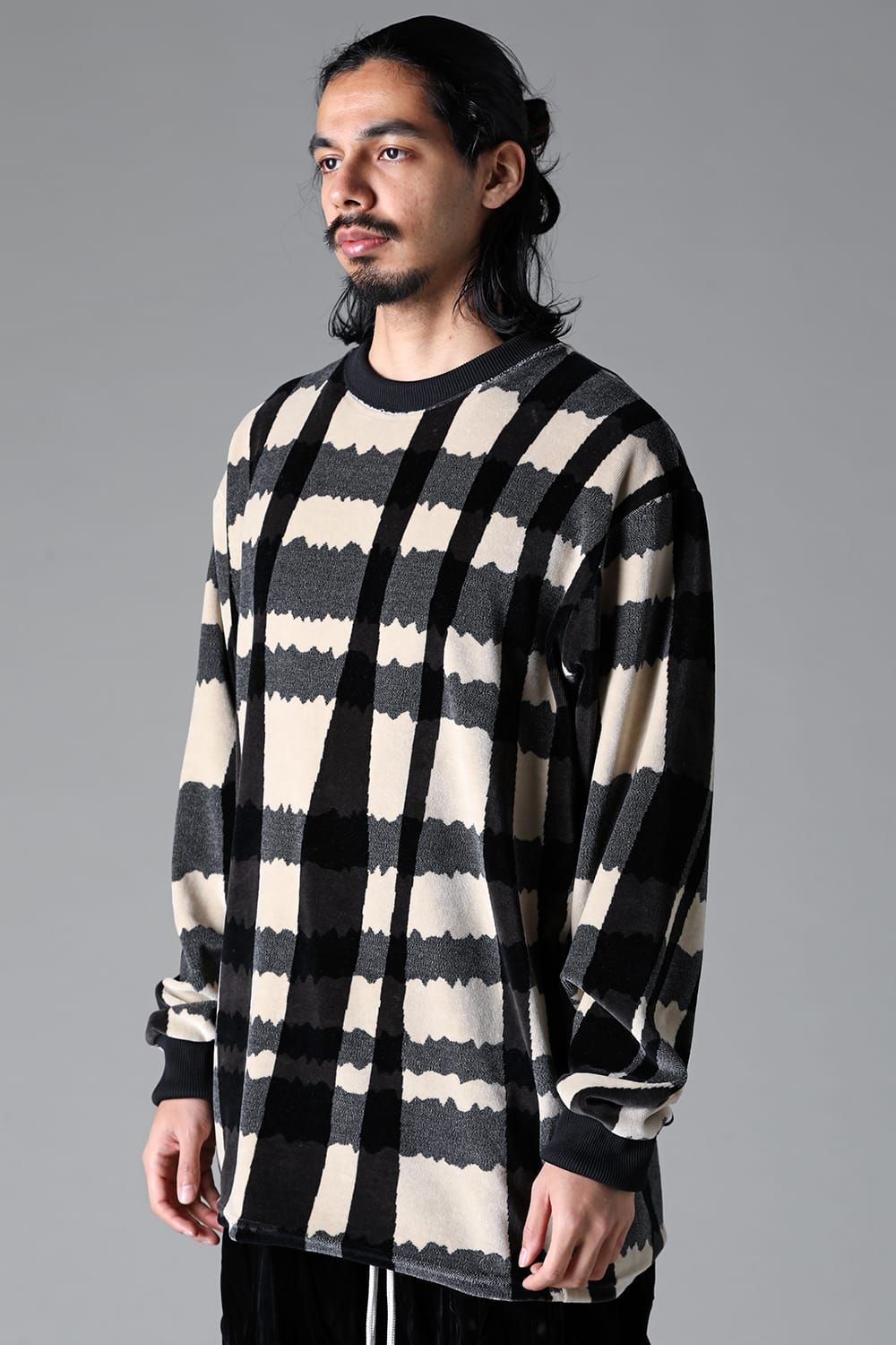 《2025AW先行予約》Checked Pattern Crew Neck Pullover"Black×Grey×Ivory" / チェックパターンクルーネックプルオーバー"ブラック×グレー×アイボリー"