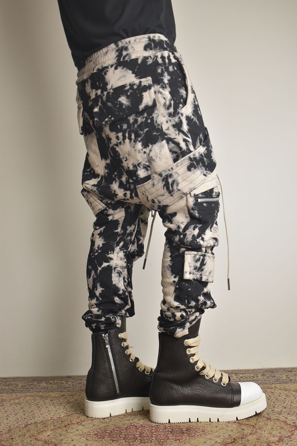 Discharge Pinting Belt Cargo Sarouel Jogger"Black×Ivory" /ディスチャージプリントベルトカーゴサルエルジョガー"ブラック×アイボリー"