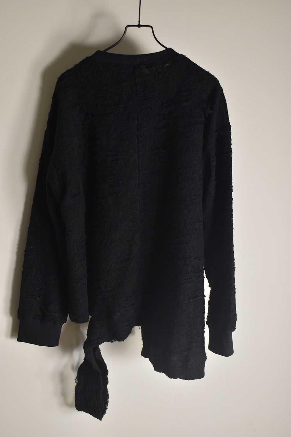 Damage Pile Arymmetry Crew Neck Top"Black" / ダメージパイル アシンメトリークルーネックトップ"ブラック"