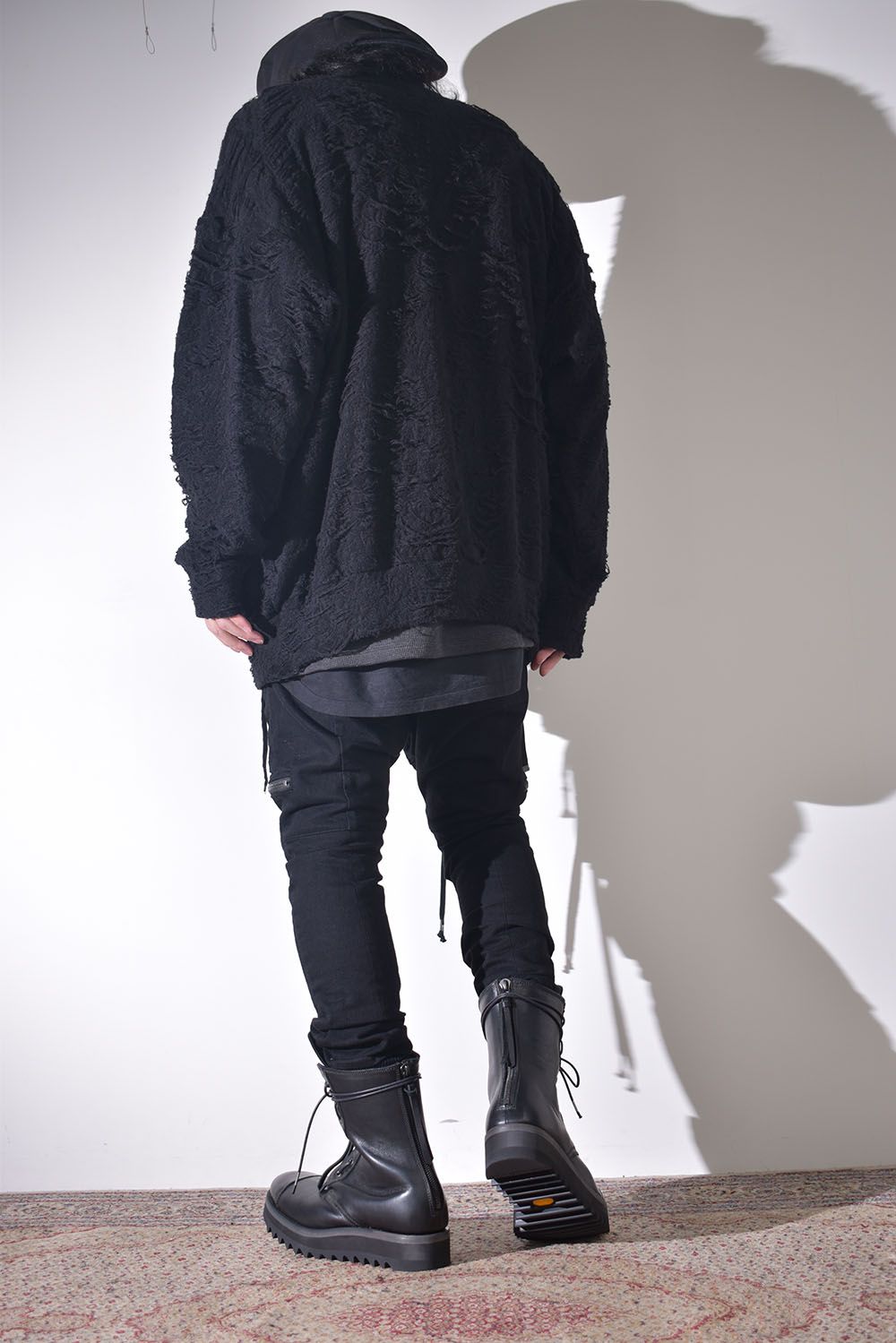 プラスカーディガンで冬仕様