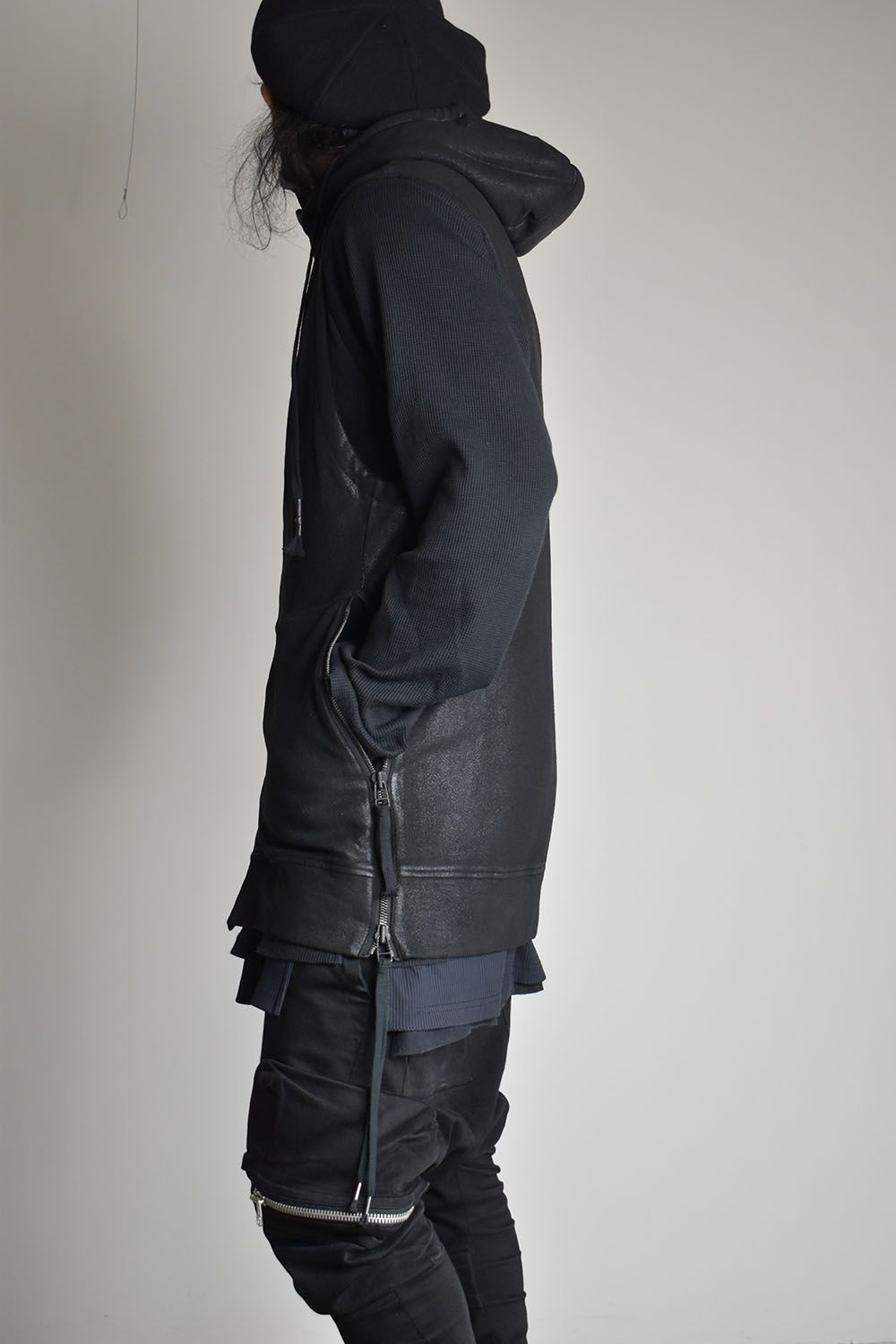 Non-ply Yarn Lined Coated Hooded Vest "Black"無撚糸裏毛コーティングフーデットベスト"ブラック"