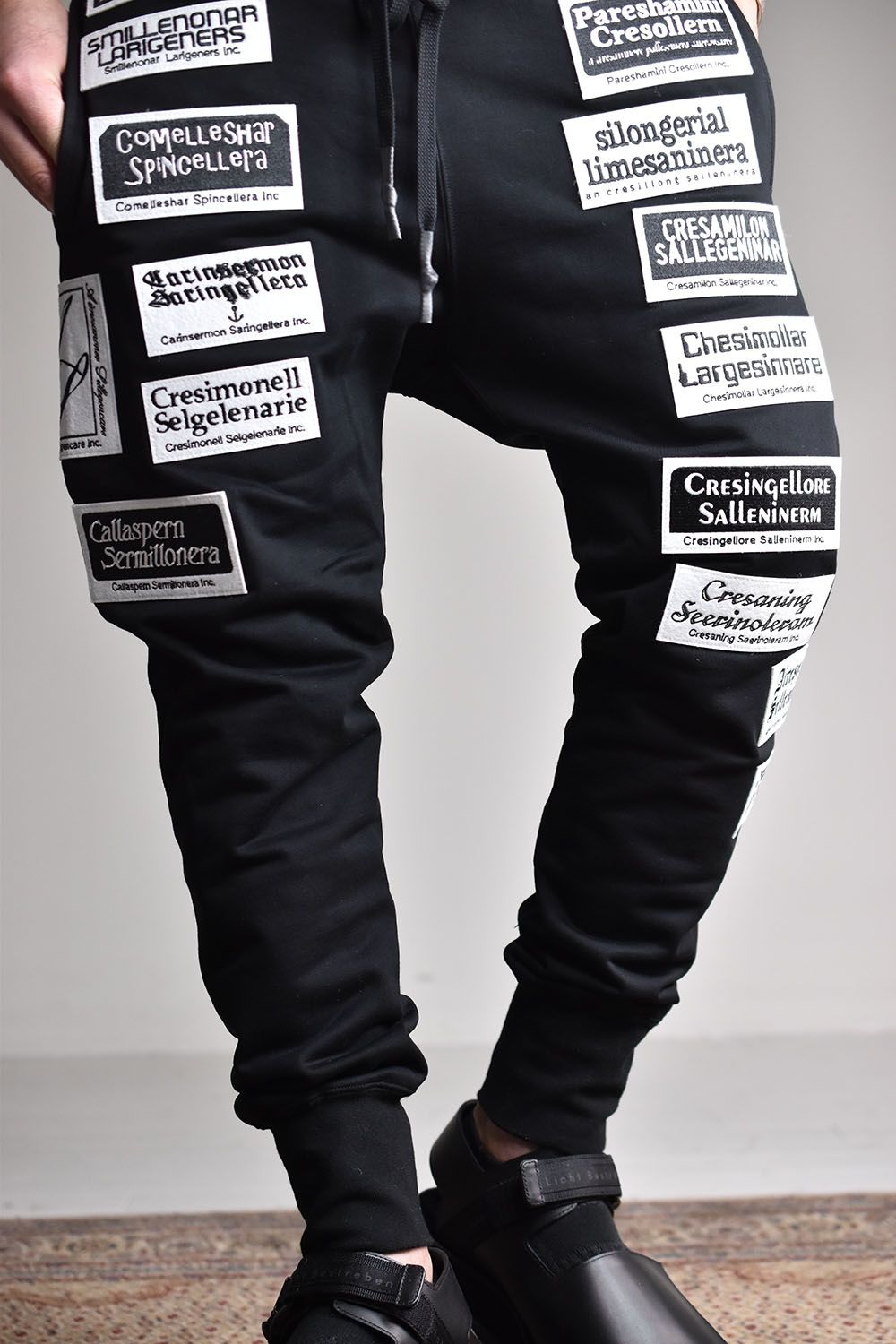 Slim Sweat Pants With Multi Patches"Black"/スリムスウェットパンツウィズマルチパッチズ"ブラック"
