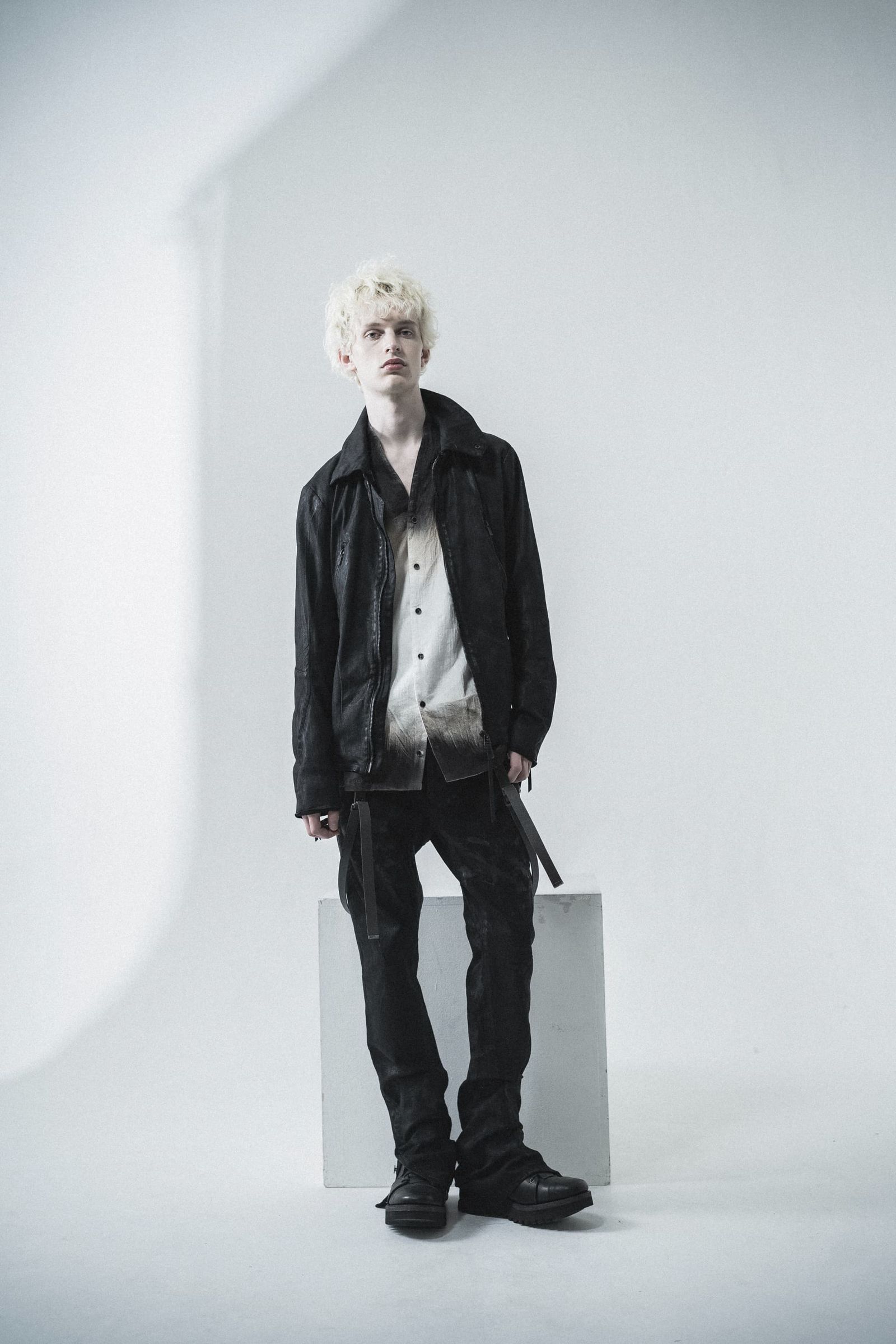 《2027SS先行予約分》Product Coated Stretch Denim Flared Slim Pants"Black" / 製品コーティングストレッチデニムフレアスリムパンツ"ブラック"