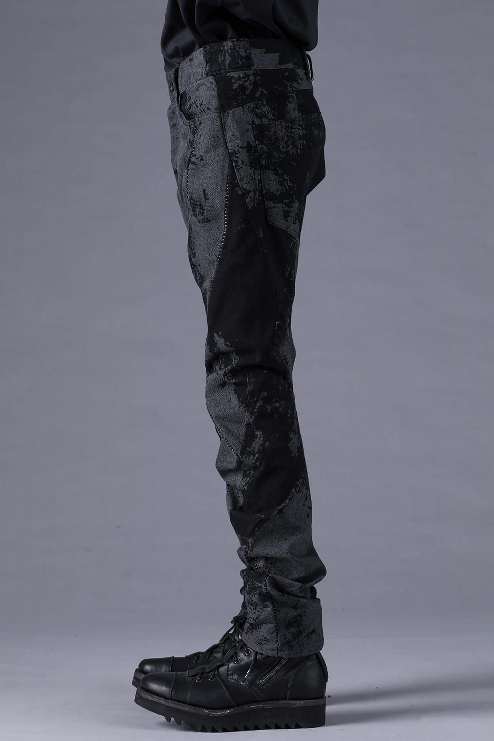 《2027SS先行予約分》Brushed-Coated Twist Curve Pants"Black" / ブラッシュコーティングツイストカーブパンツ"ブラック"
