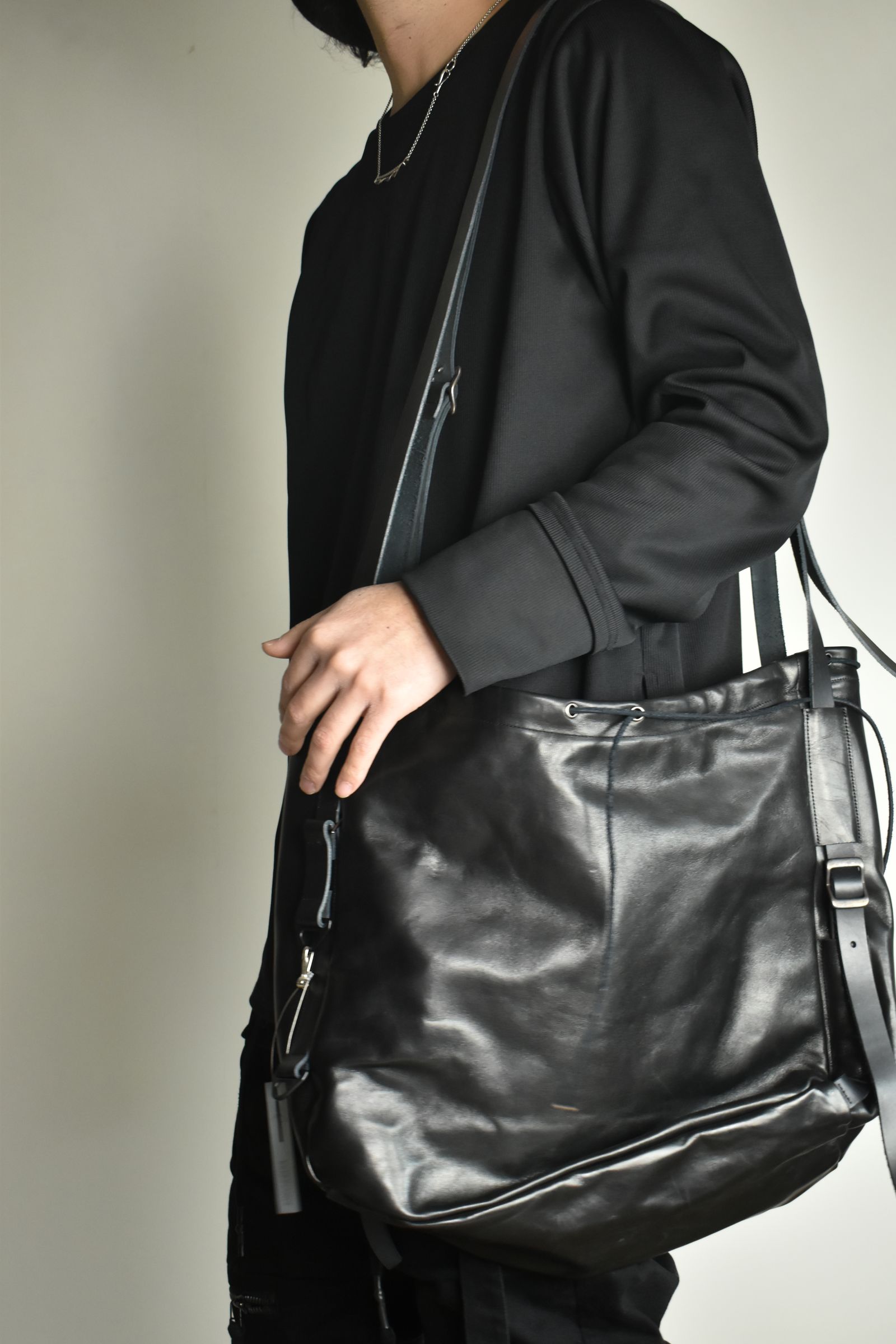 Horse Leather Shoulder Bag"Black" / ホースレザーショルダーバッグ"ブラック"