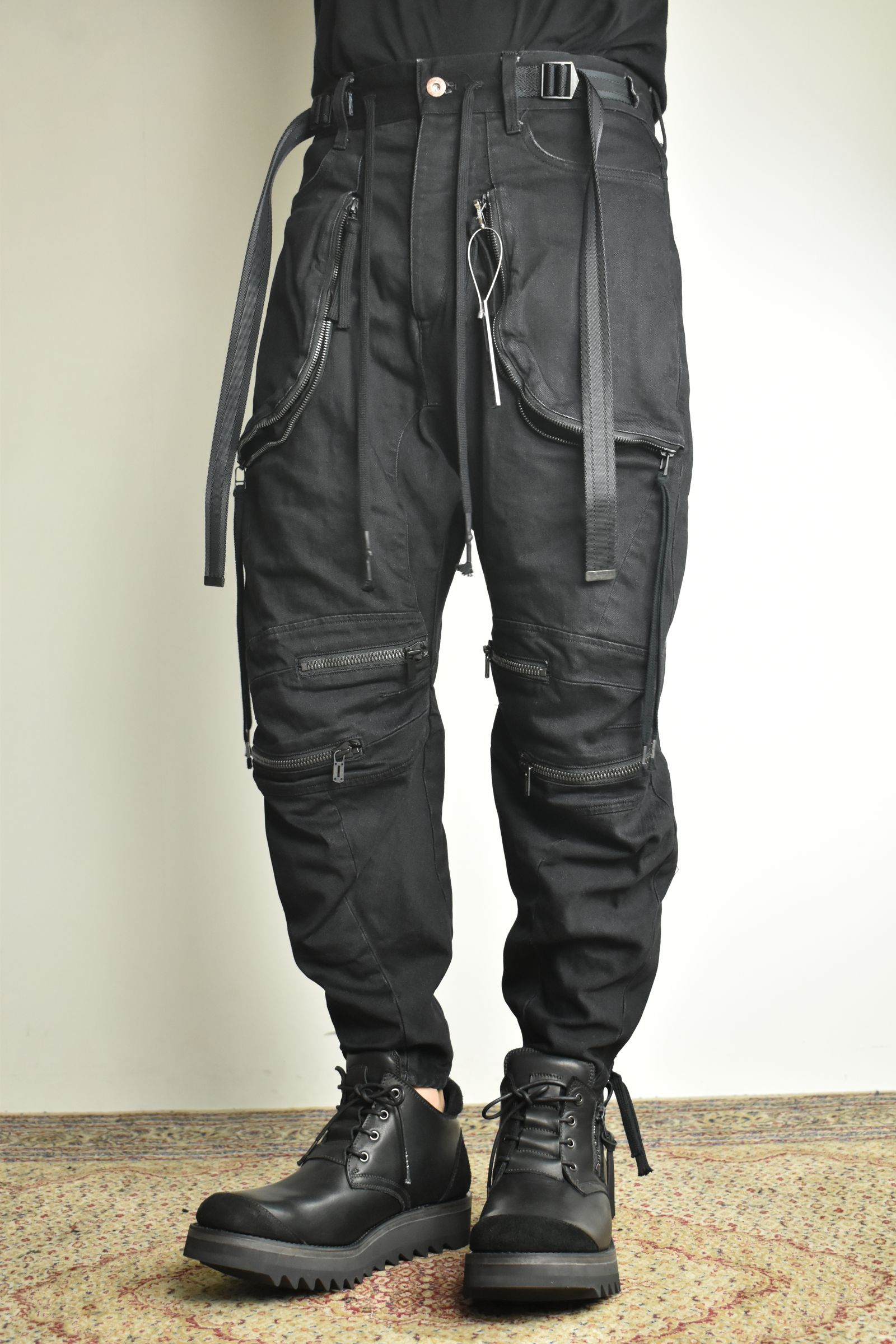 Stretch Denim Knee-Open Cropped Pants"Black" / ストレッチデニムニーオープンクロップドパンツ"ブラック"