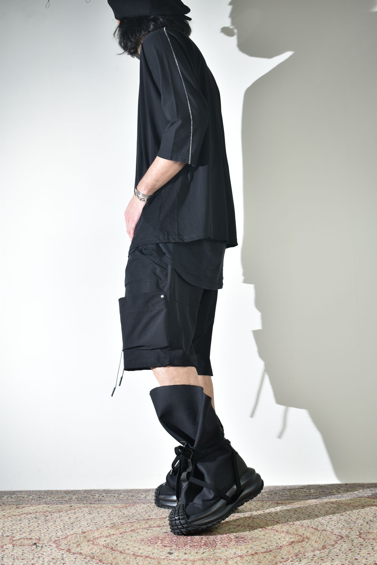 2Wayで着られる着用シーズンの長いスウェット