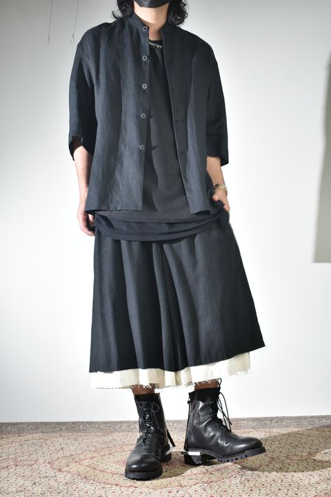 季節感のあるリネン素材