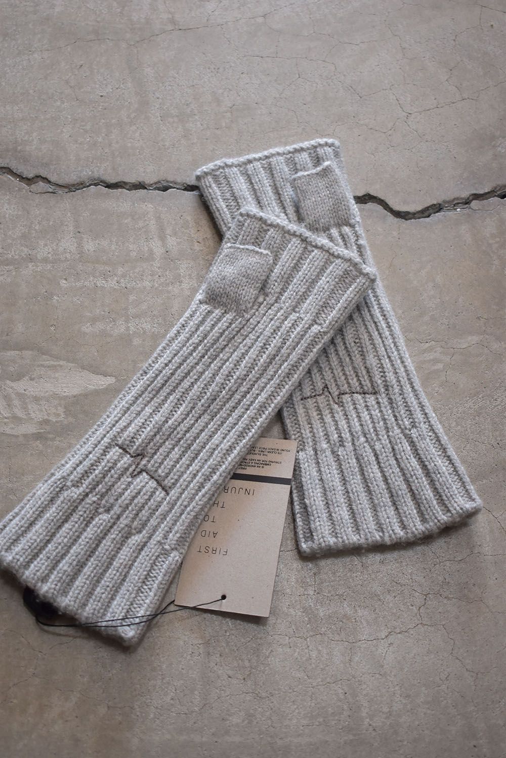 Over Lock Knit Arm Warmers "Oyster Grey" / オーバーロックニットアームウォーマー"オイスターグレー"