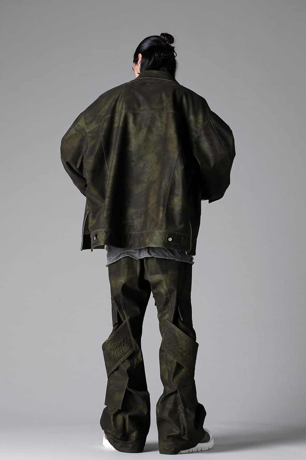 《2025AW先行予約》Synthetic Leather Jumbo Jacket"Black/Khaki" / シンセティックレザージャンボジャケット"ブラック/カーキ"