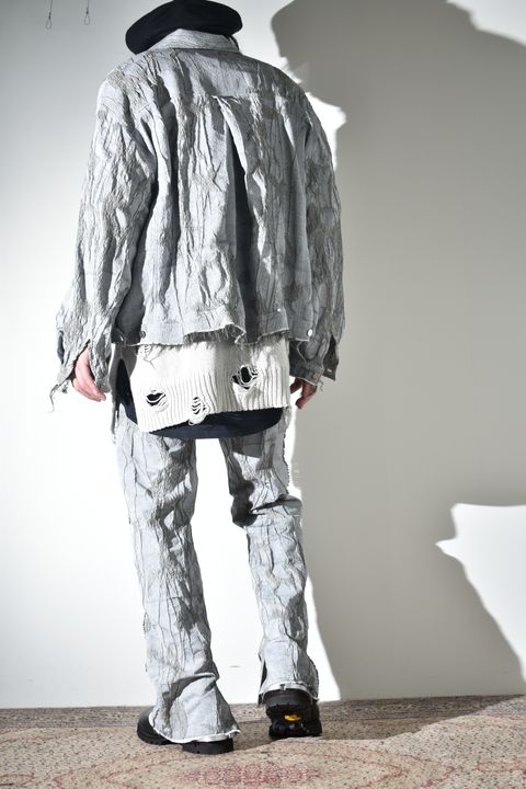 Licht Bestreben 2026SS クリーンな配色に退廃的にジャガードを施したセットアップ