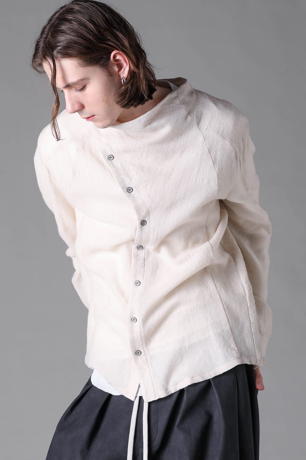 《2026AW先行予約》Fluid  High Neck Shirts"Black / Ivory" /  フルイド ハイネックシャツ"ブラック/アイボリー"