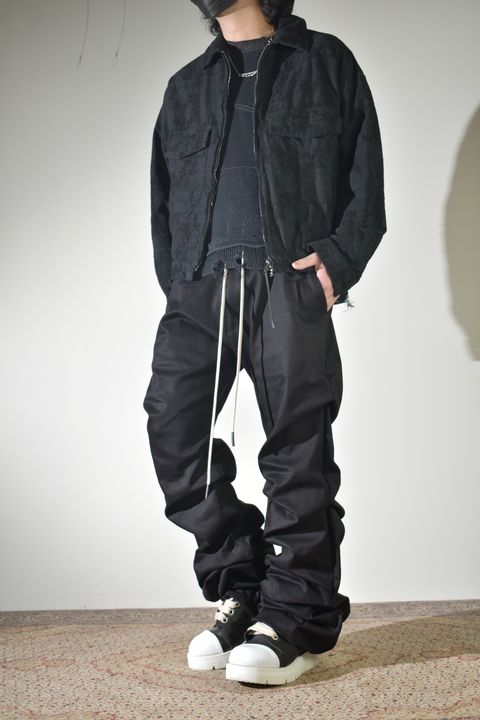 ブーツカット、早くもラス1