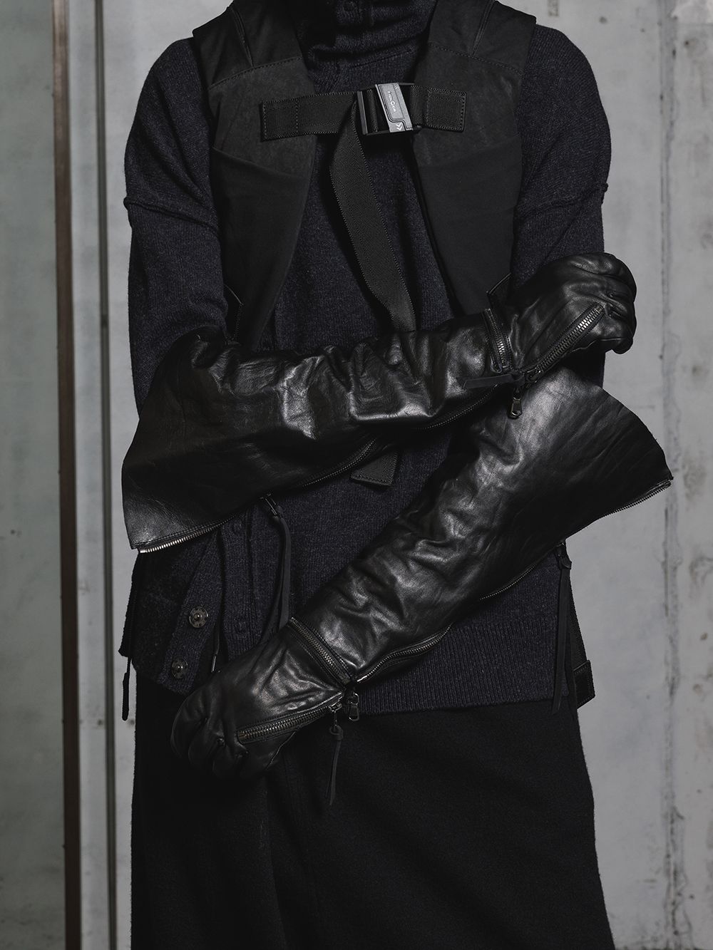 "TVA"Collaboration Horse Leather Long Glove "Black" / The viridi-anneコラボレーションホースレザーロンググローブ"ブラック"