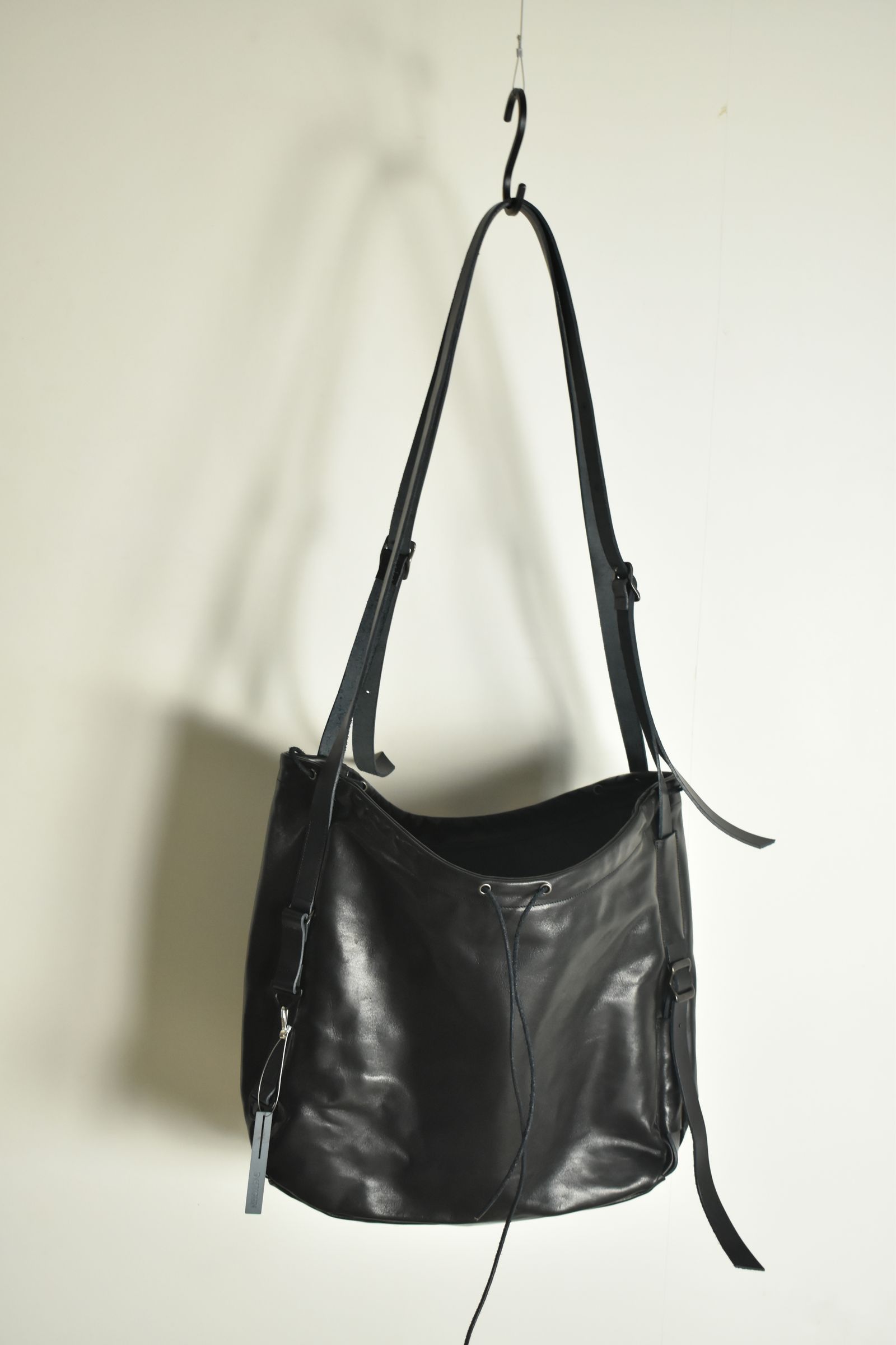 Horse Leather Shoulder Bag"Black" / ホースレザーショルダーバッグ"ブラック"