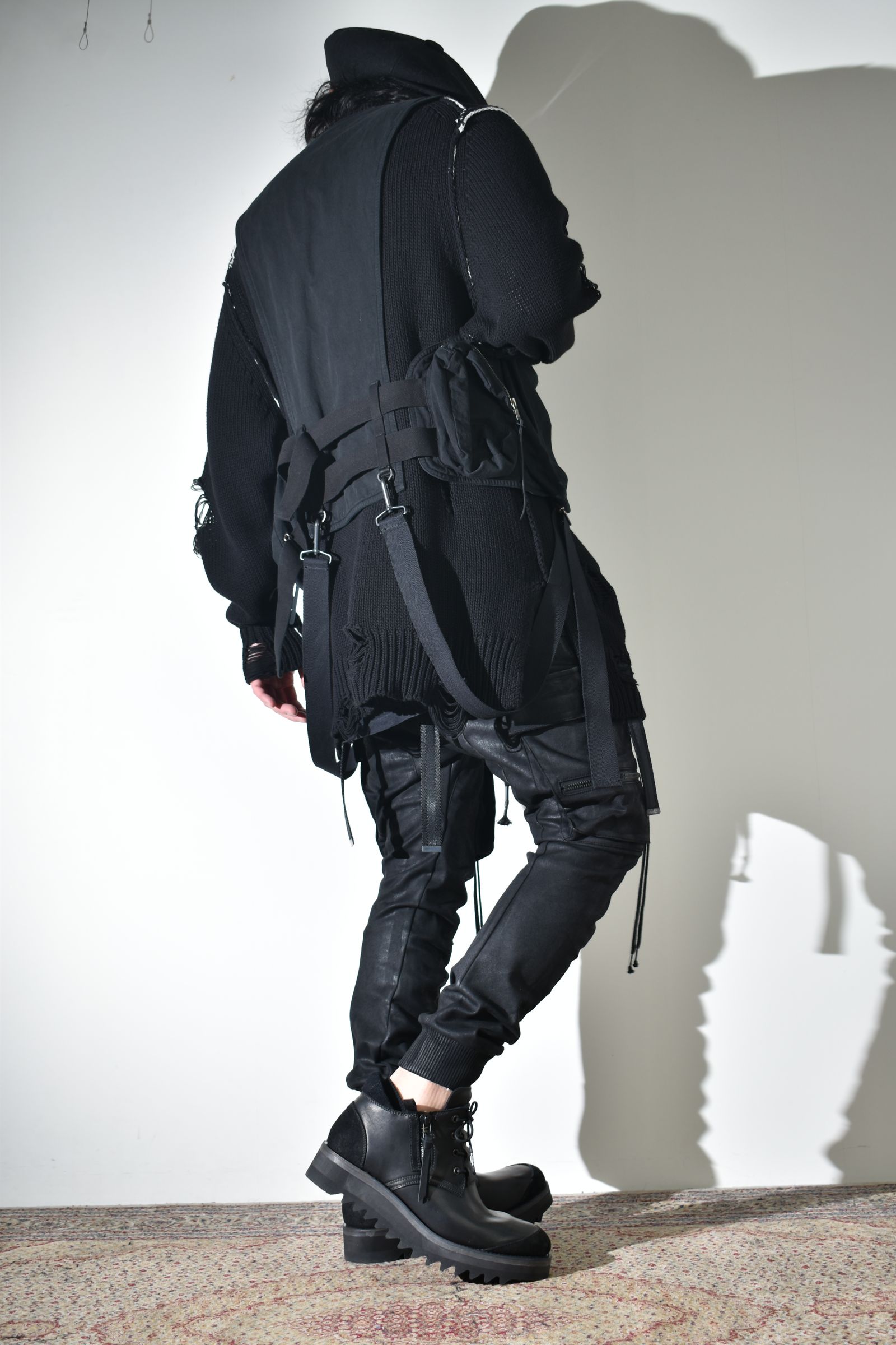 春ニット × ベスト