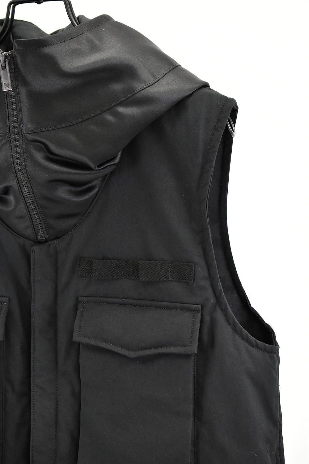 《ラスト1点!!》Hoodie Vest"army" ブラック