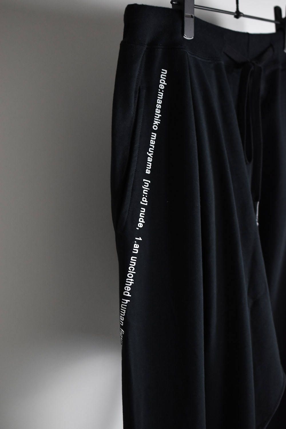《ラスト1点!!》-NUDE-Back Print Cropped Pants"Black"/ヌード バックプリント クロップドパンツ"ブラック"