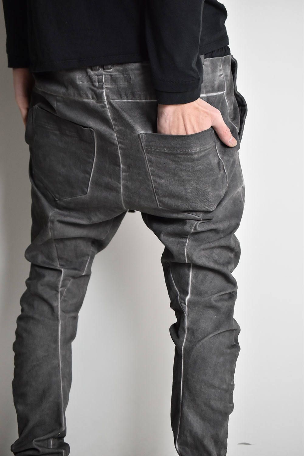 A.F ARTEFACT - Cold Dyed Anatomical Fitted Long Pants