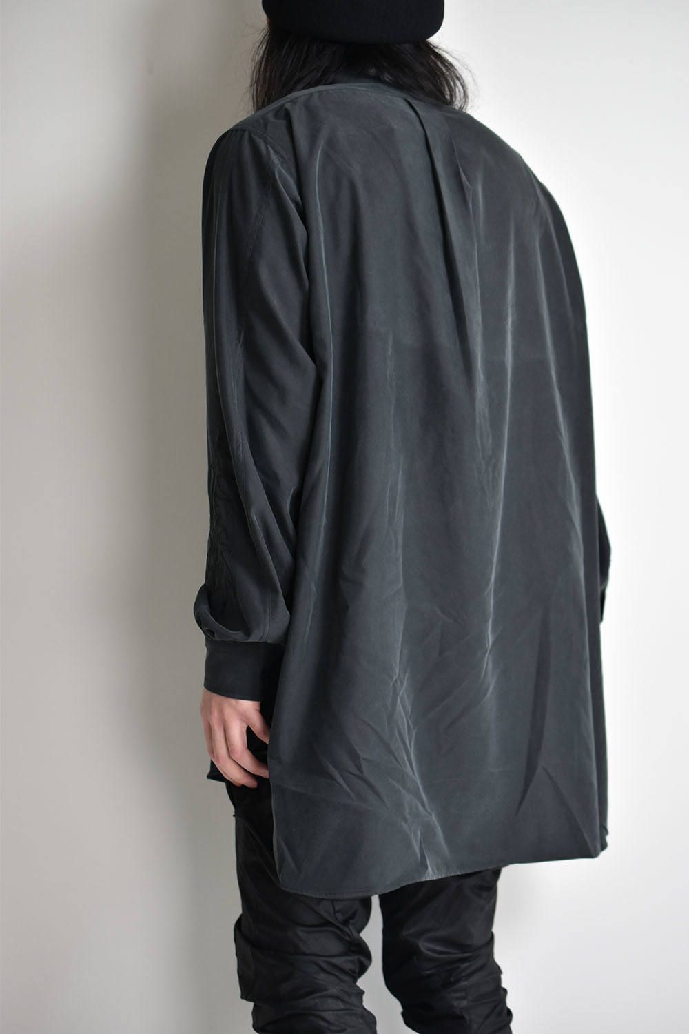 LONG SHT -embroidery-"Black"/刺繍ロングシャツ"ブラック"