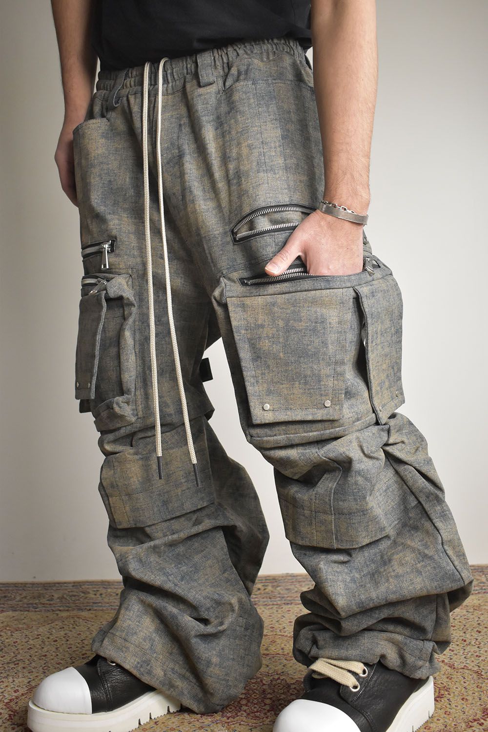 Blended Shades Denim Cargo Tuck Wide Pants"Steel Blue"/ ブレンデッドシェイドデニムカーゴタックワイドパンツ"スティールブルー"
