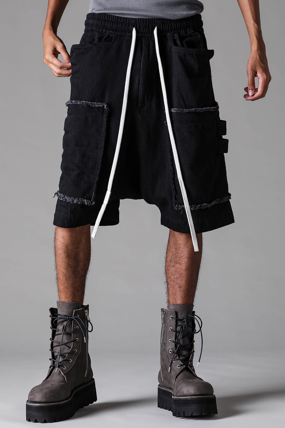 《2027SS先行予約》Loose Denim Cargo Shorts"Black" / ルーズデニムカーゴショーツ"ブラック"
