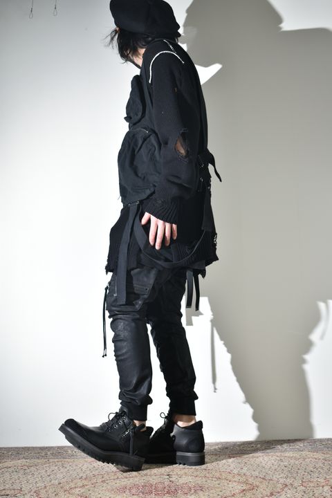 春ニット × ベスト