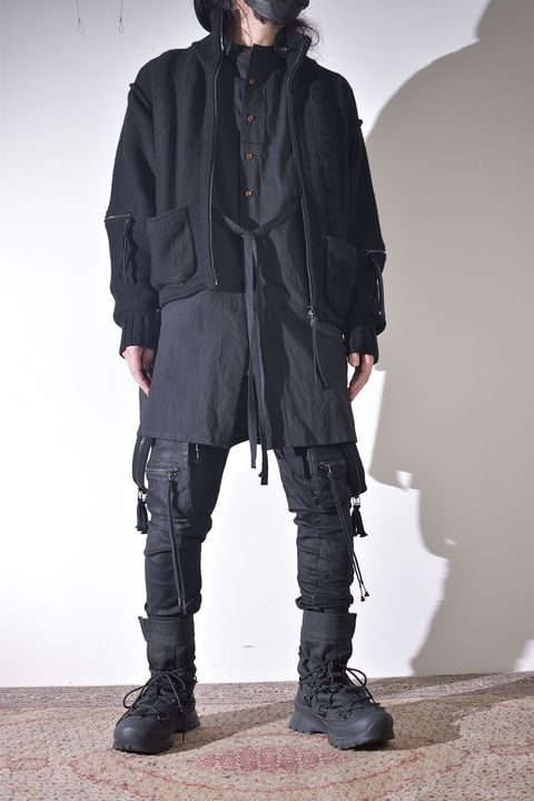 冬のニットジャケットスタイル