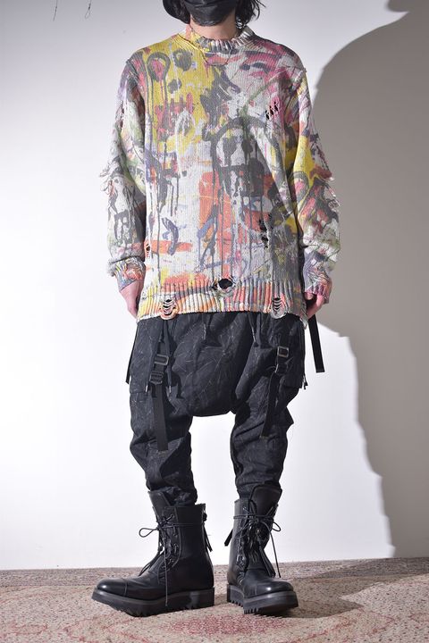 カラフルなプリントで楽しむ春ニット