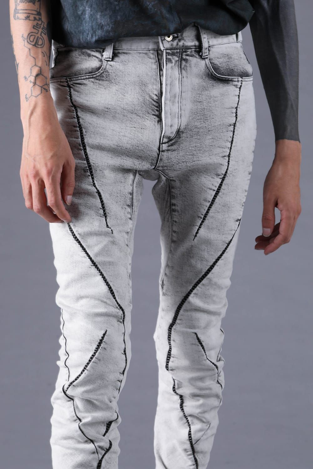 《2027SS先行予約分》Stretch Denim Overlock Twist Curve Pants"White" / ストレッチデニムオーバーロックツイストカーブパンツ"ホワイト"