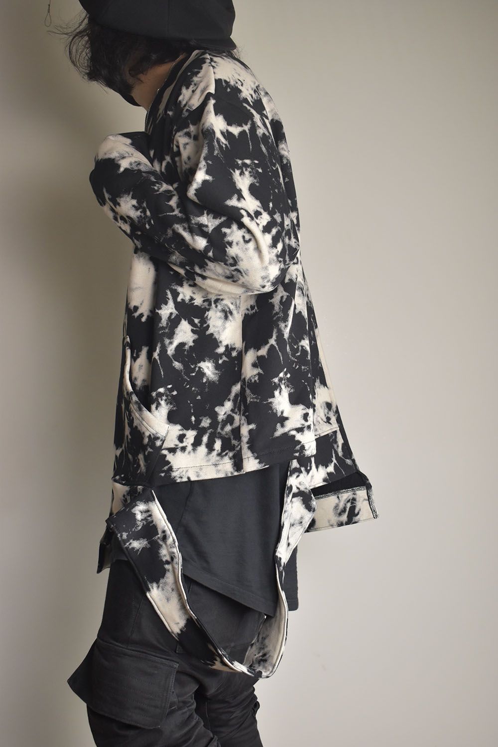 Discharge Pinting Asymmetry Crew Neck Top"Black×Ivory" /ディスチャージプリントアシンメトリークルーネックトップ"ブラック×アイボリー"