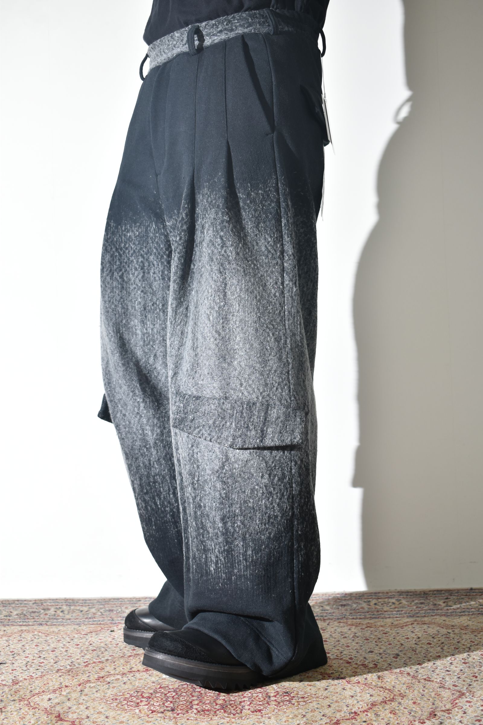 Gradient Needle Punch Sinflap Baggy Pants "Black Based" / グラデーションニードルパンチシンフラップバギーパンツ"ブラックベース"