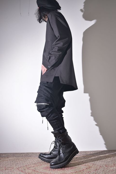 ライトな着心地で暖かく