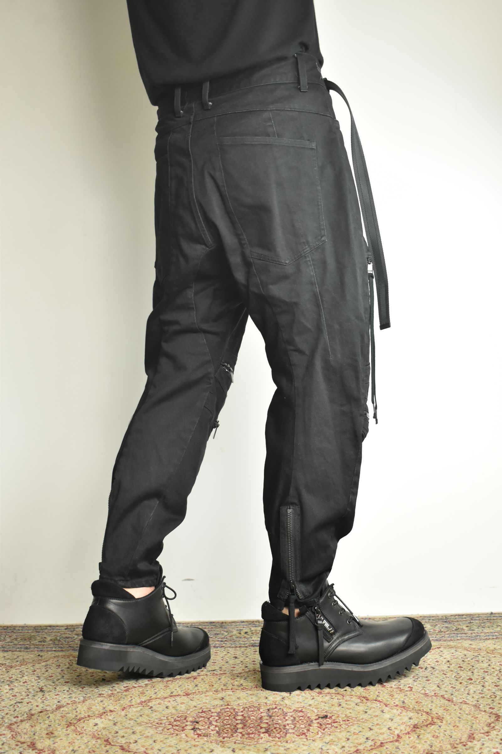 Stretch Denim Knee-Open Cropped Pants"Black" / ストレッチデニムニーオープンクロップドパンツ"ブラック"