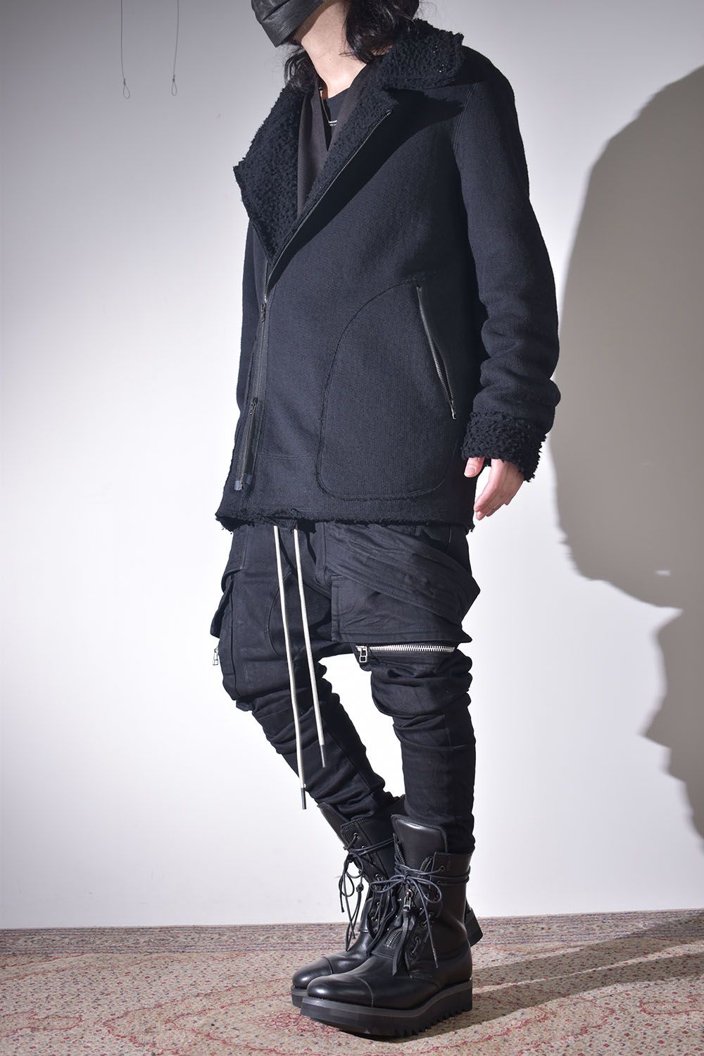 ライトな着心地で暖かく