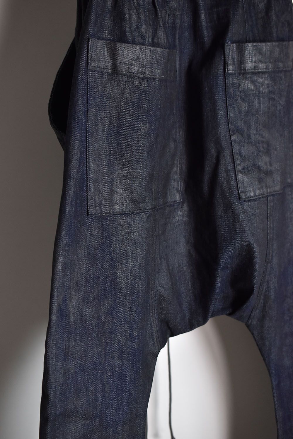 《2025AW先行予約》Coated Stretch denim Sarouel skinny"Blue" / コーティングストレッチデニムサルエルスキニー"ブルー"