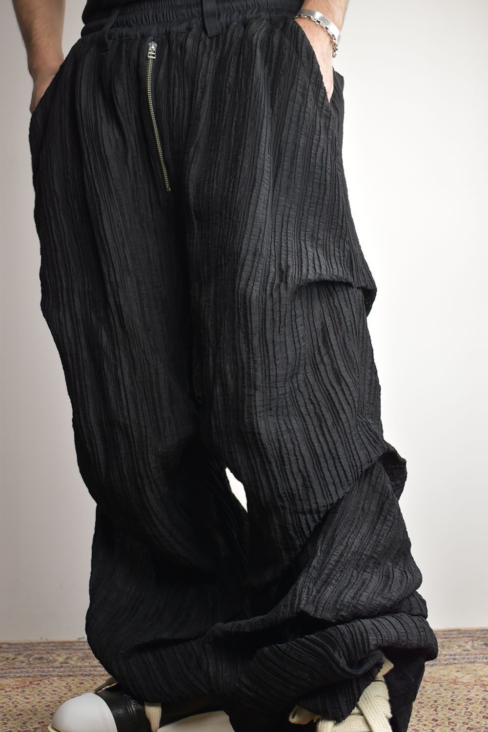 Sheer Yoryu Tuck Baggy Pants"Black"/シアータックバギーパンツ"ブラック"