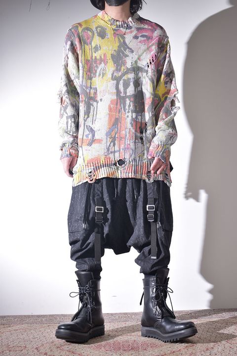 カラフルなプリントで楽しむ春ニット