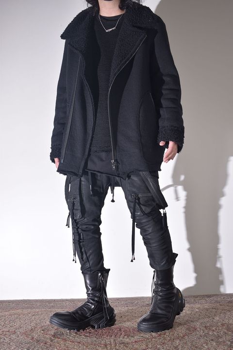 暖かさもあり着心地に優れたアウター