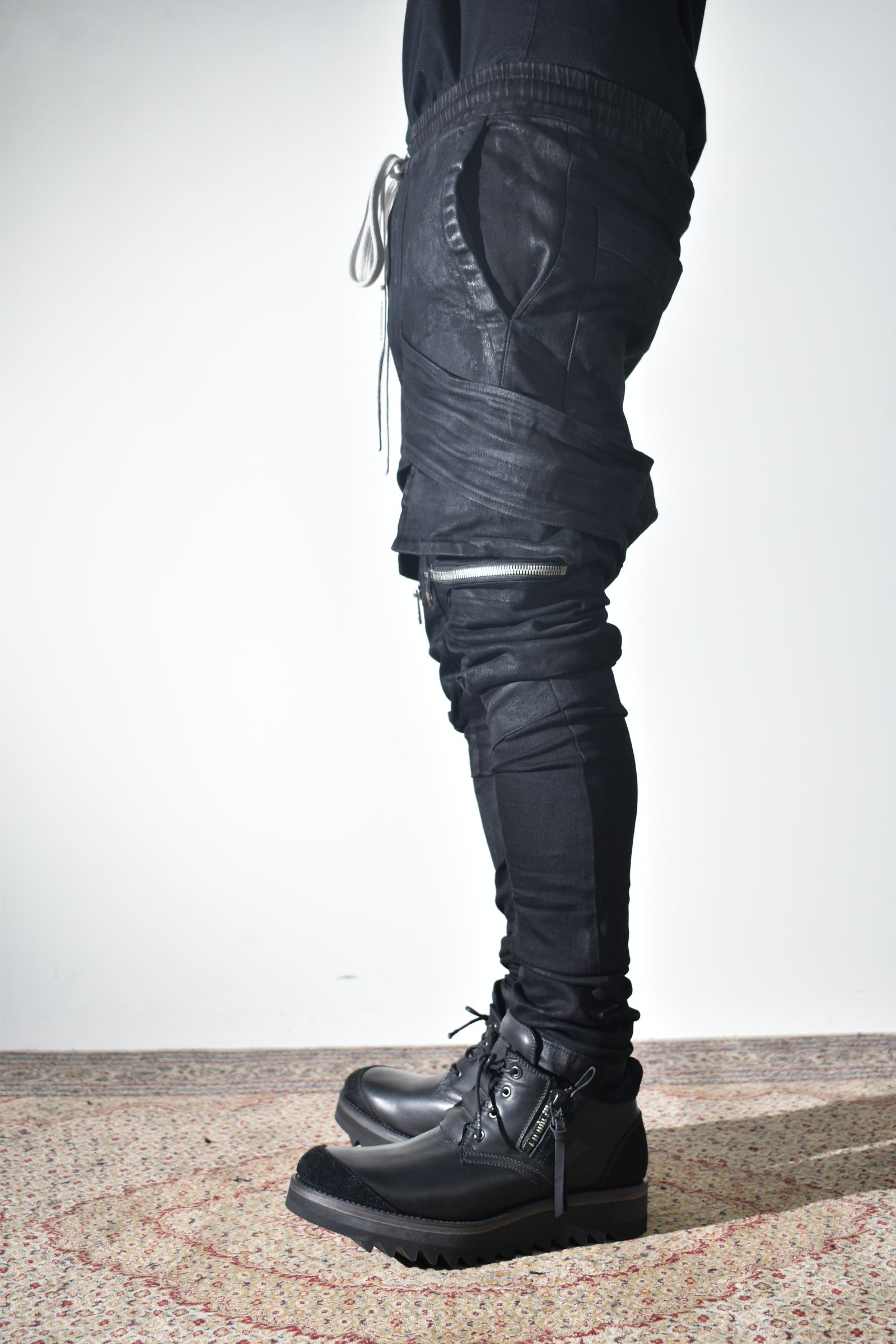 Strtch Denim Coatiing Cargo Sarouel Skinny"Black" / ストレッチデニムコーティングカーゴサルエルスキニー"ブラック"
