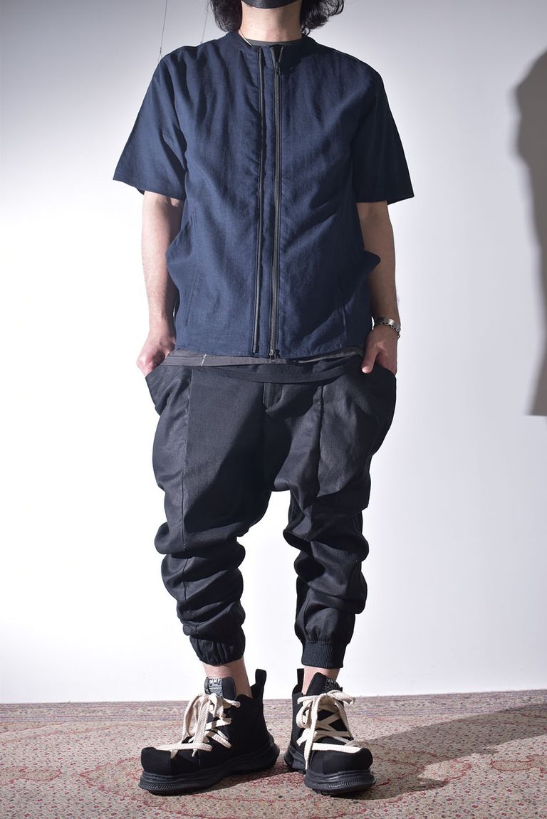 今期はハーフスリーブも展開
