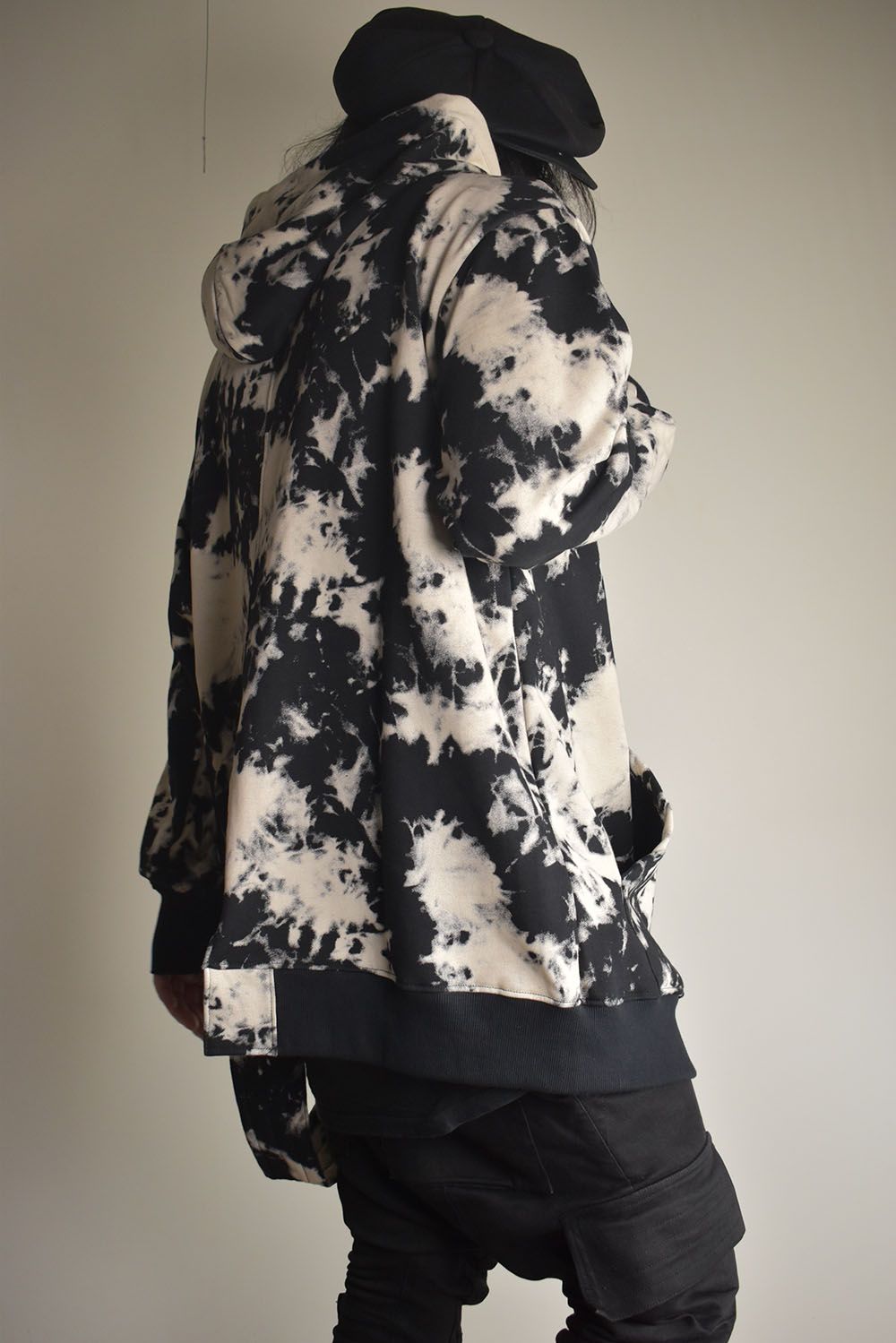 Discharge Pinting Asymmetry Hooded Top"Black×Ivory" /ディスチャージプリントアシンメトリーフーデッドトップ"ブラック×アイボリー"