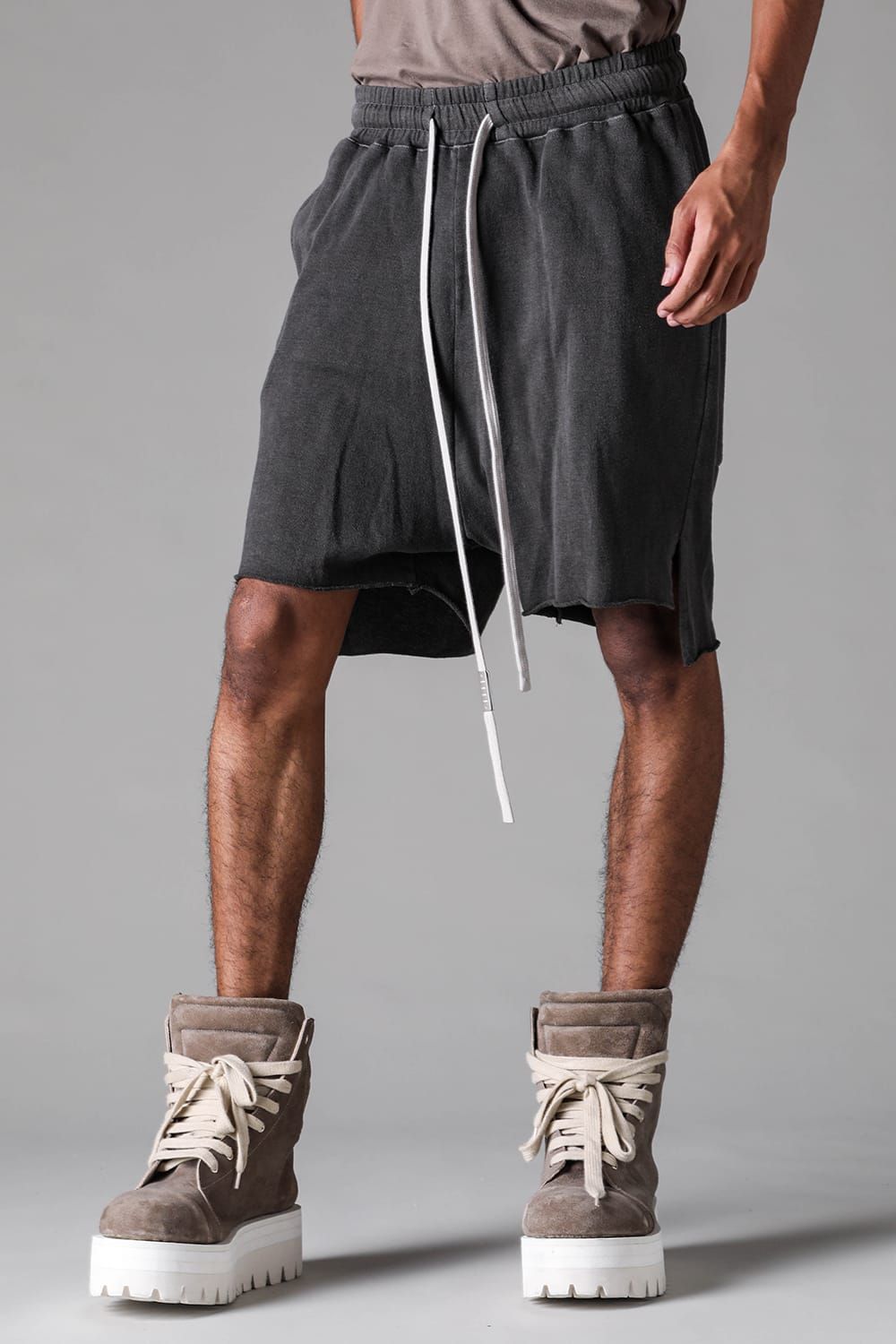 《2027SS先行予約》Sumi Dyed Lightweight French Terry Side Slit Shorts"L.Grey / D.Grey" / 墨染ミニ裏毛サイドスリットショーツ"ライトグレー / ダークグレー"