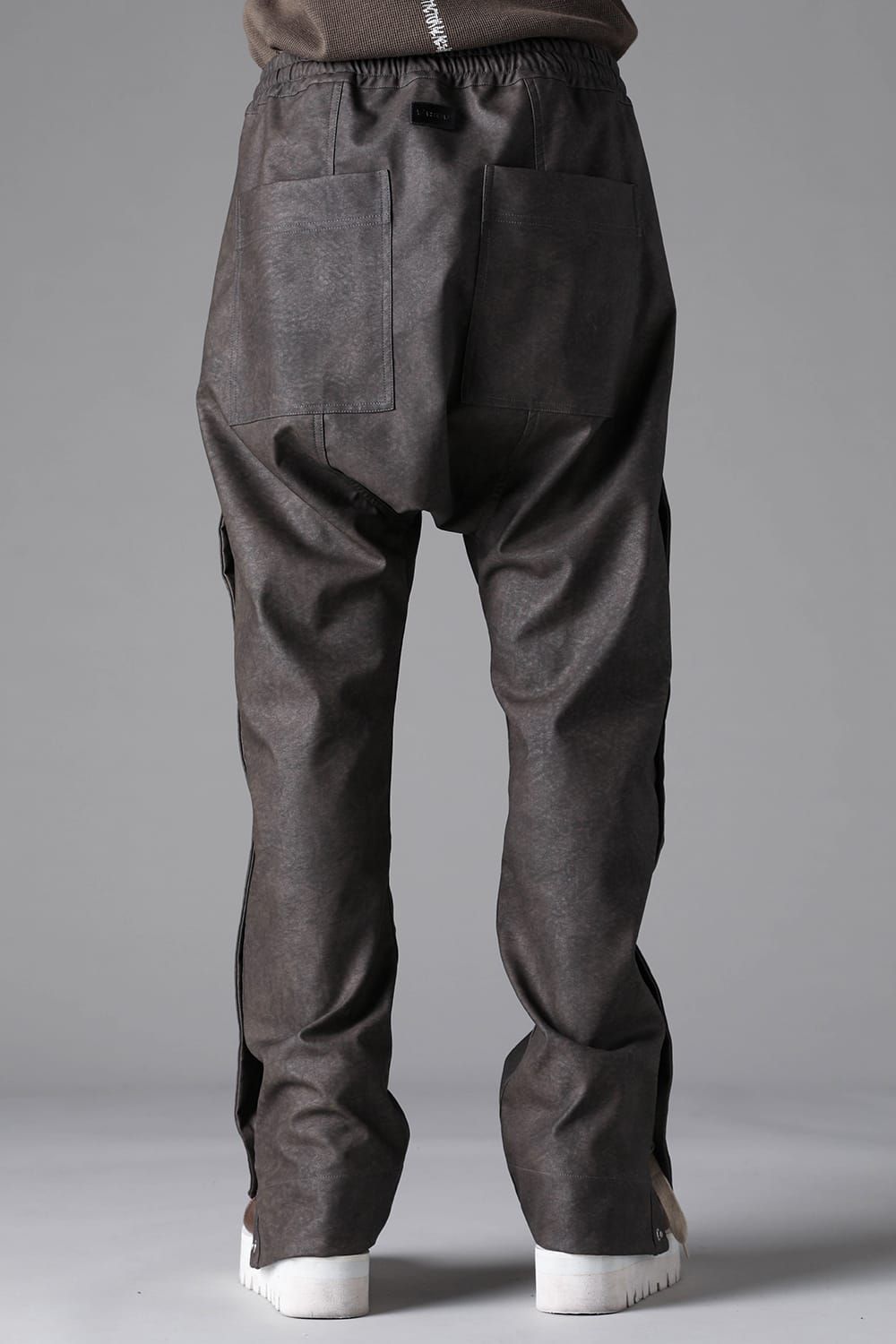 《2026AW先行予約》Vegan Leather Sarrouel Flare Pants"Smoke Black / Khaki" / ヴィーガンレザーサルエルフレアパンツ"スモークブラック/カーキ"