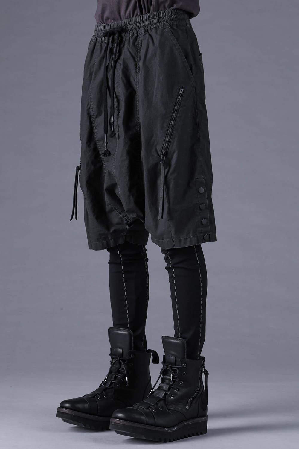《2027SS先行予約分》Pigment-Coated Harem Shorts"Black" / 顔料コーティングサルエルショートパンツ"ブラック"