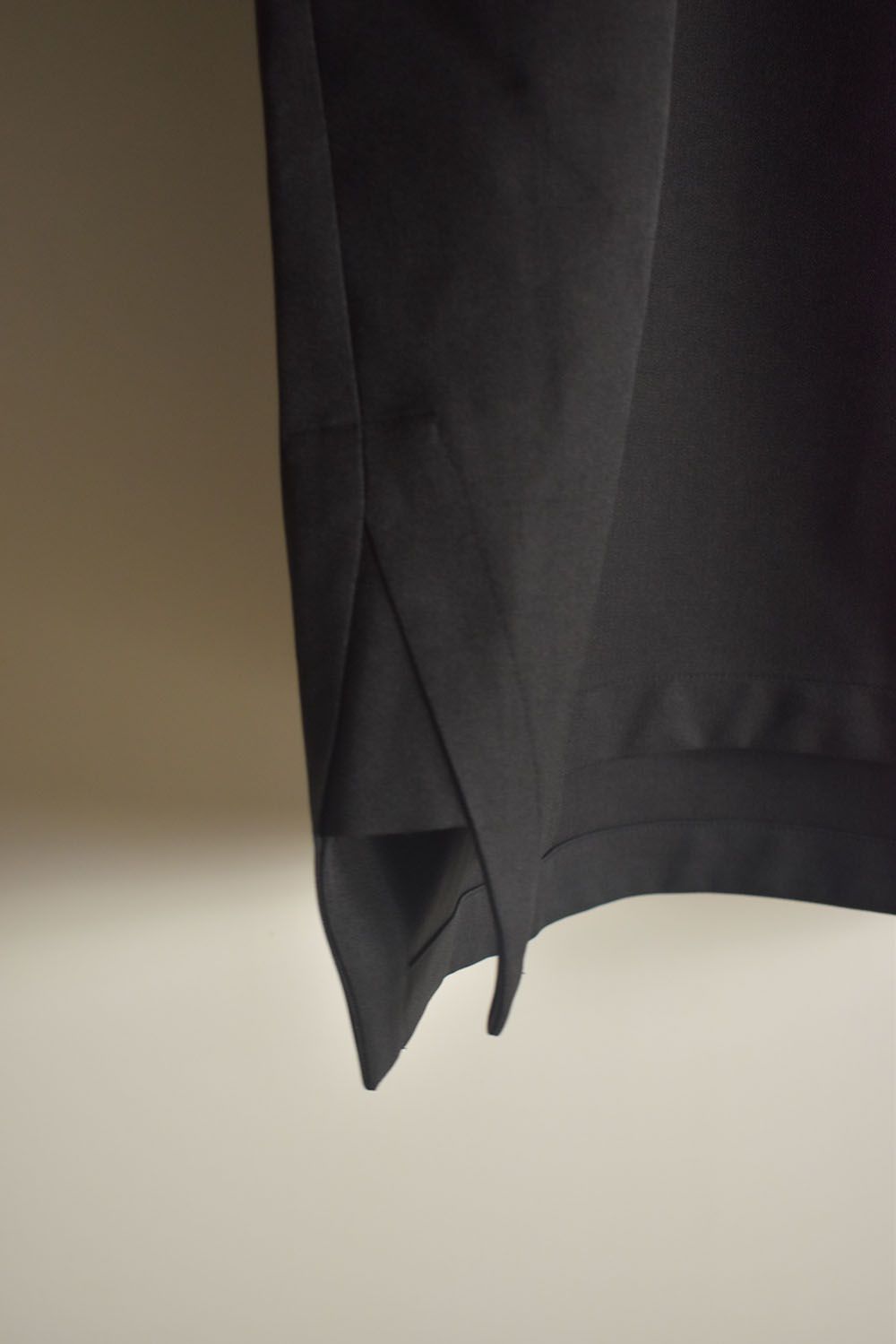 Collarless Top"Black" / カラーレストップ"ブラック"